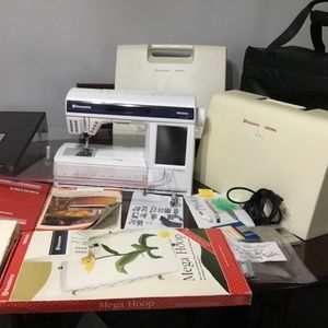 Viking husqvarna Designer 1 with all accessories sewing embroidery